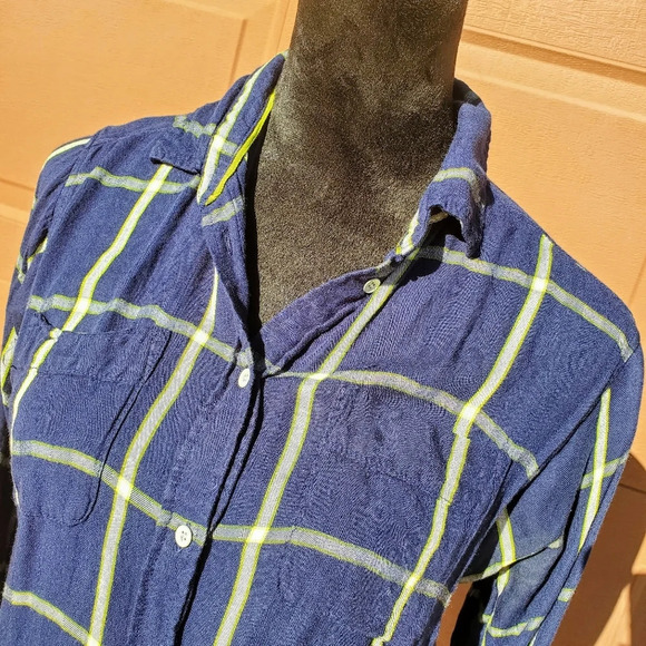 Stylus Blue White Lime Green Plaid Flannel Buttondown Top Women's Size Medium - Picture 10 of 15